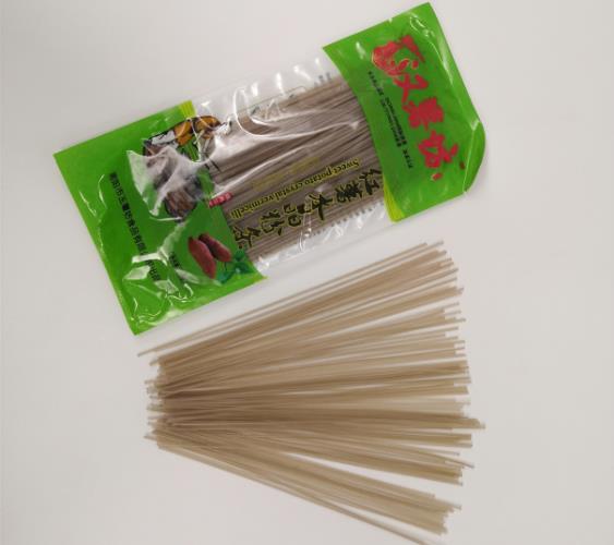 紅薯粉條設備加工的粉條 紅薯粉條設備加工的粉條