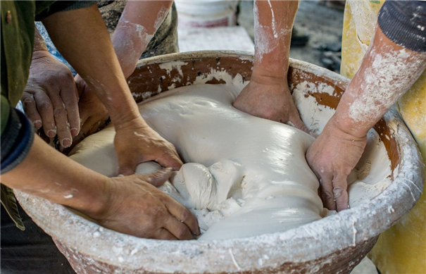 手工揉面.jpg 手工揉面.jpg